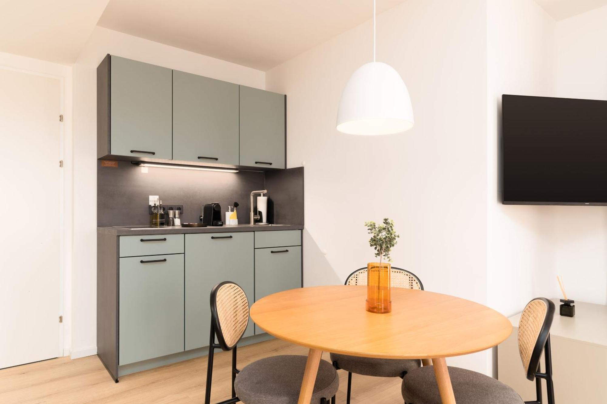 Limehome Favoritenstr. Appartement *